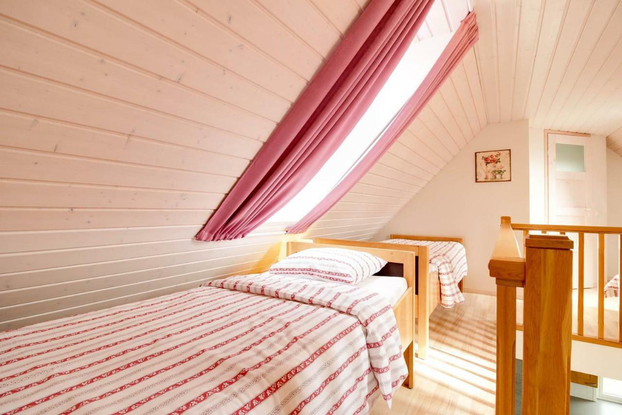 Kasekese Holiday Home With Sauna And Garden Kuressaare Exterior photo